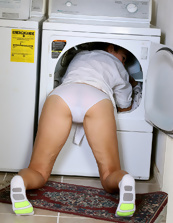 Sexy wife galleries show how crazy woman does her laundry