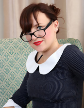 Best moms glasses pics of elegant pale-skinned secretary