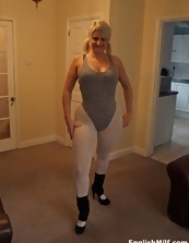 Blonde mom in fitness outfit wants everybody to admire her