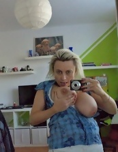 Shameless dame takes wonderful nude selfies for boyfriend