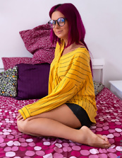 Pics of nerdy ginger MILF resting naked on the bed