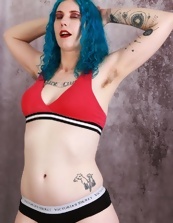 Blue-haired mom shows her hairy cunny in solo pics