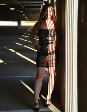 Super hot photos of a fit girl taken while in public