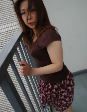 Asian cougar with a fat ass wants to make your cock hard