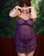 Lustful cougar women in exciting lingerie are sharing nude moms pics collection
