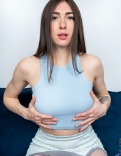 Enjoy these hot XXX pictures of her slender mom figure