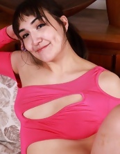 Asian MILF | Hairy Pussy Pictures