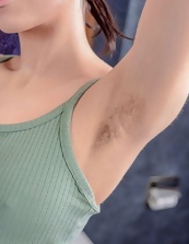 Hairy Pussy Babe Pics
