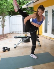 Fitness Strip And Ass Peek Pics