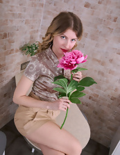 Hairy Pussy Kitchen Strip Gallery Pics