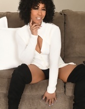 Ebony Babe Booty Tease Sofa Gallery