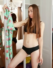 Horny Brunette Milf Hardcore Fuck Pics