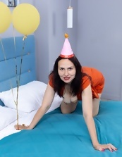 Mature Party Pussy Pictures