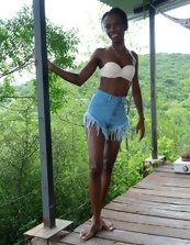 Outdoor Ebony Hairy Pussy Spreading Pics