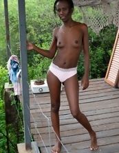 Outdoor Ebony Hairy Pussy Spreading Pics