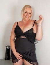 Horny Blonde Gilf Masturbation Nude Pics Gallery