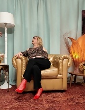 Blonde Mature Sucks Cock And Gets Fucked Pics