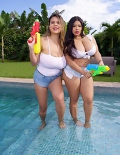 Busty Latina Poolside Pussy Pics Gallery