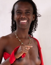 Ebony Hairy Pussy Spreading Gallery