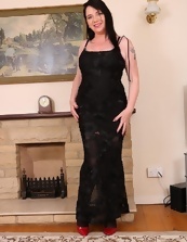 Mature Lingerie Strip Gallery Pics