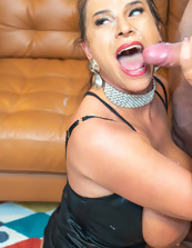 Mature Brunette Threesome Blowjob Pics