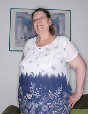 Nude Granny Bushy Pussy Gallery