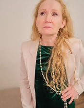 Granny And Babe Nude Blowjob Photos