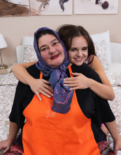 Mature Granny Apron Tease Photos