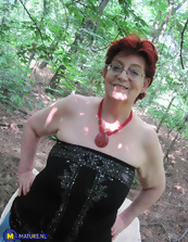 Outdoor Milf Blowjob And Anal Pics