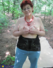 Outdoor Milf Blowjob And Anal Pics