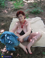 Outdoor Milf Blowjob And Anal Pics