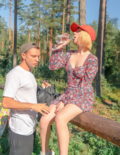 Naked Babe Outdoor Tease Pictures