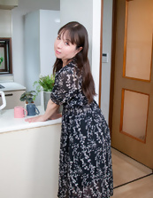 Mature Milf Groping In Kitchen Pics