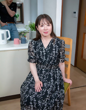 Mature Milf Groping In Kitchen Pics