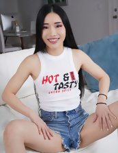Mature Asian Gallery: Spread Shaved Pussy Tease