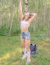 Outdoor Nude Blowjob & Doggy Style