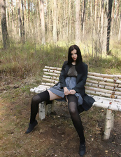 Solo Outdoor Booty Tease Bench